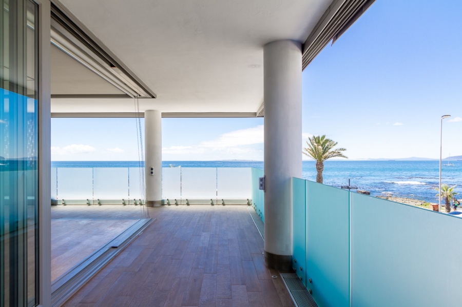 To Let 3 Bedroom Property for Rent in Mouille Point Western Cape